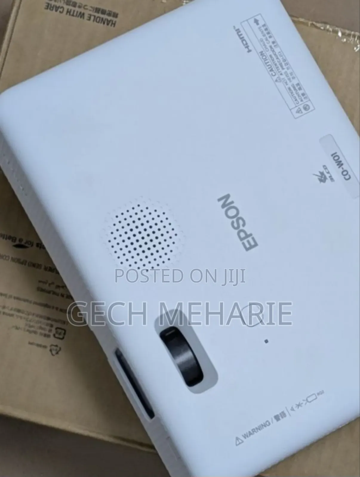 Brand New Epson Projector Co-W01 With Cartoon With Best Image Quality