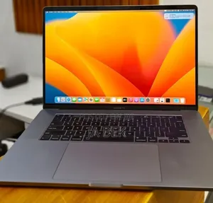 New Laptop Apple MacBook Pro 2019 32GB Intel Core I9 SSD 1T