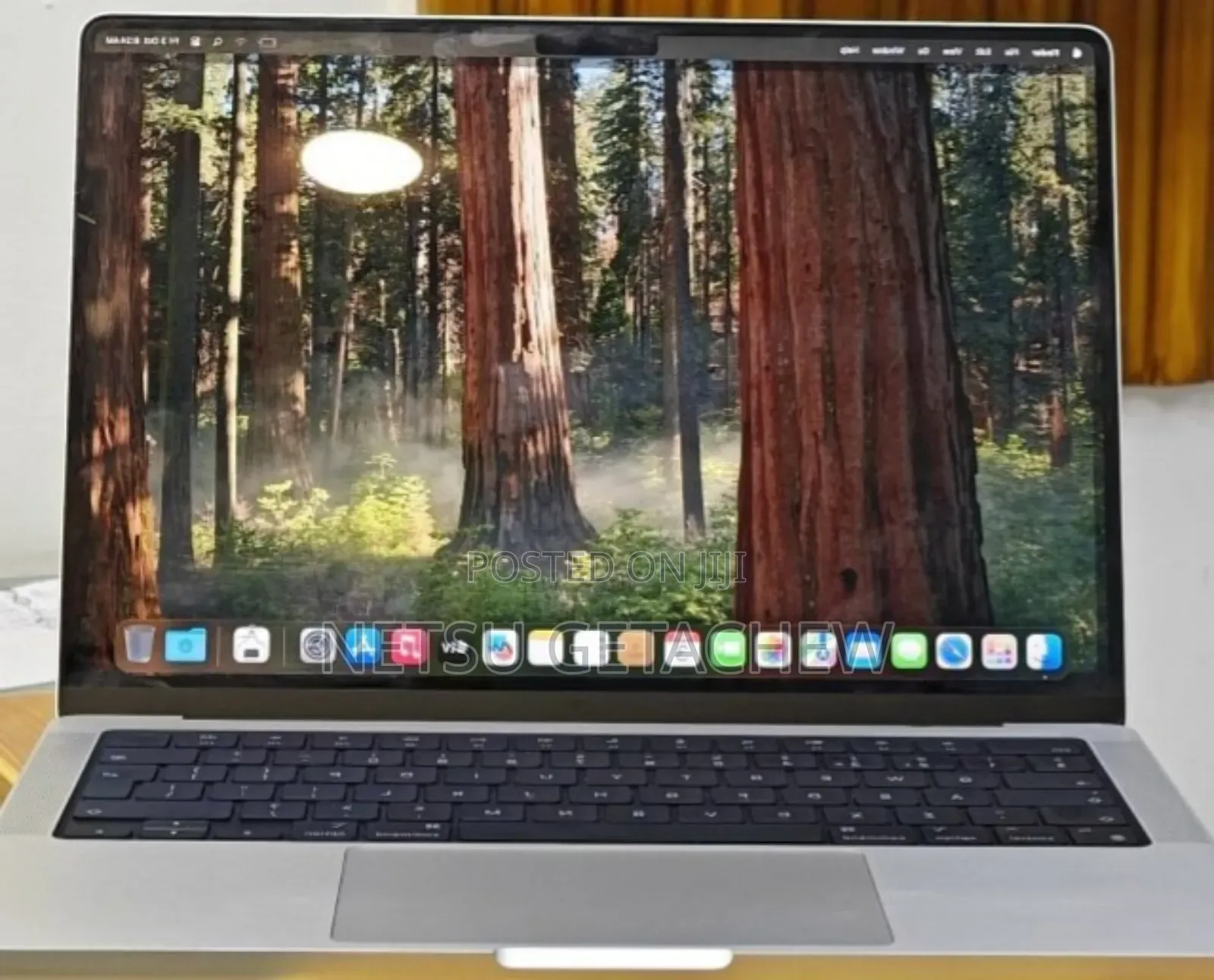 New Laptop Apple MacBook Pro M1 16GB Apple M2 SSD 1T