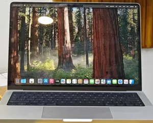 New Laptop Apple MacBook Pro M1 16GB Apple M2 SSD 1T
