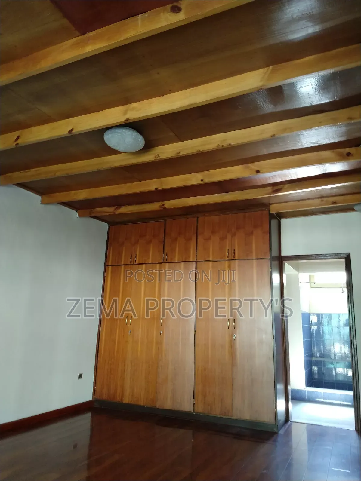 4bdrm House in Bole for rent