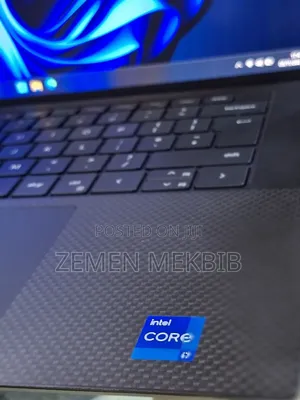 New Laptop Dell Precision 5540 16GB Intel Core I7 SSD 512GB