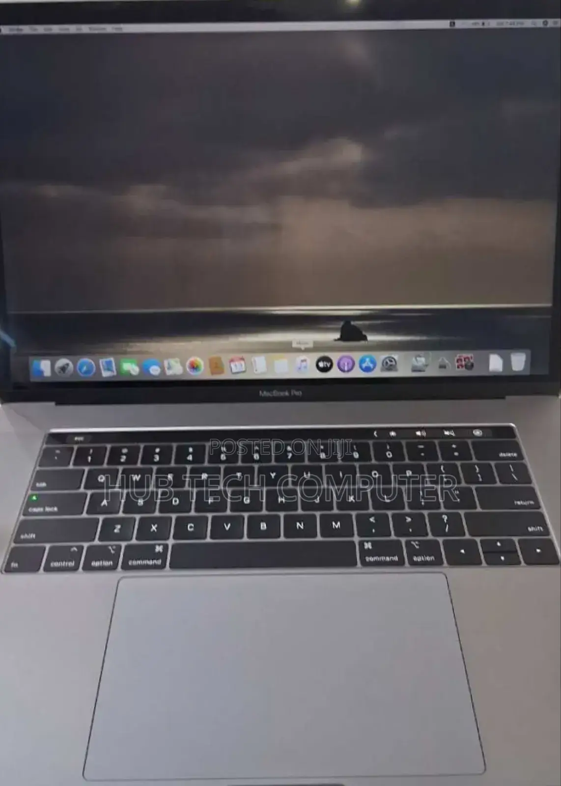New Laptop Apple MacBook Pro 2019 32GB Intel Core I9 SSD 512GB