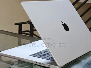 New Laptop Apple MacBook Pro M1 16GB Apple M1 SSD 1T