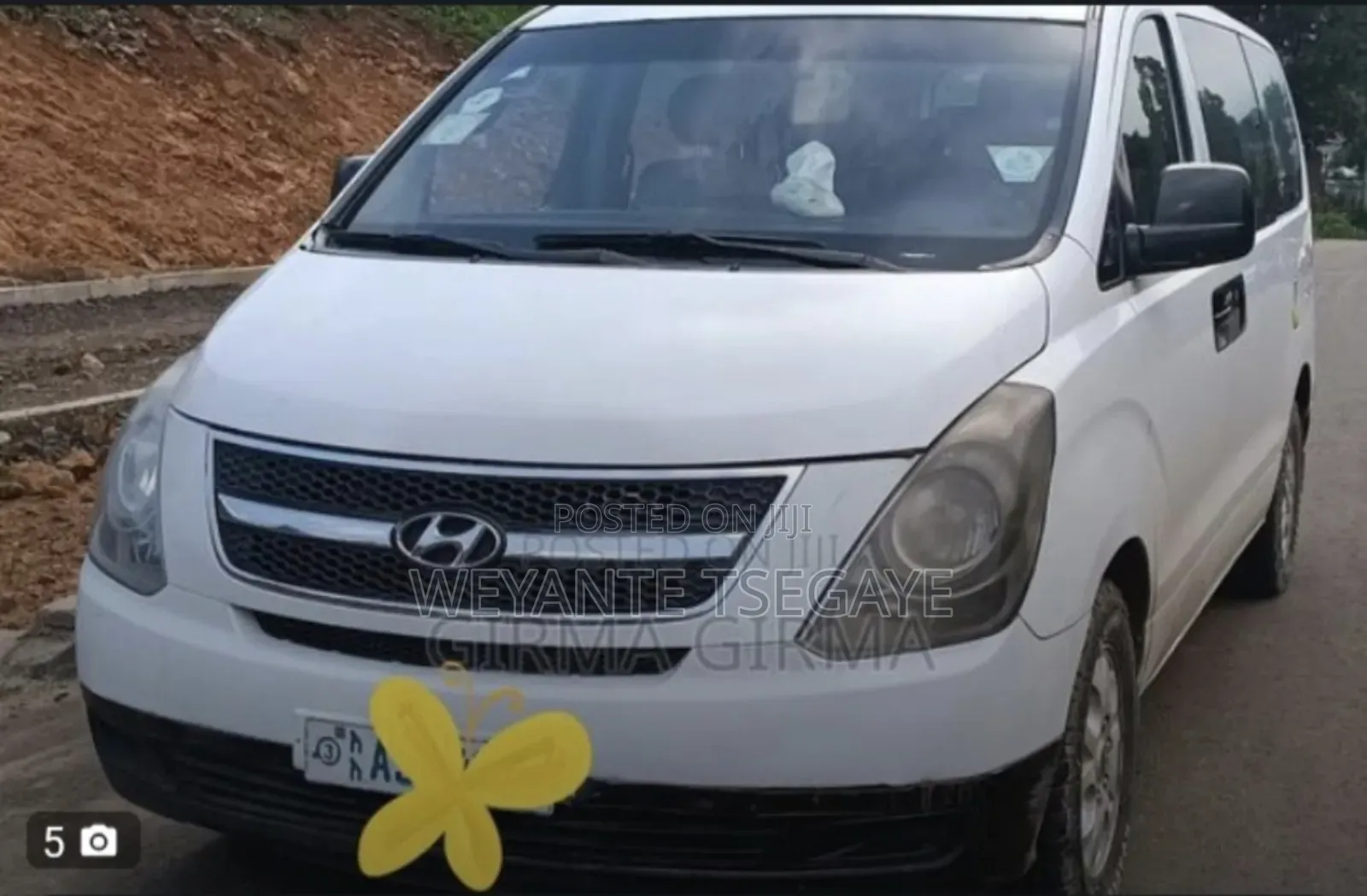 Hyundai H1 2016 White