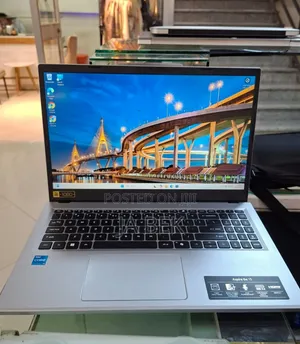 New Laptop Acer Aspire 5 8GB Intel Core I3 SSD 256GB