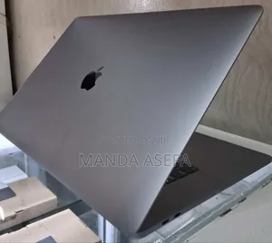 New Laptop Apple MacBook Pro 2019 32GB Intel Core I9 SSD 512GB