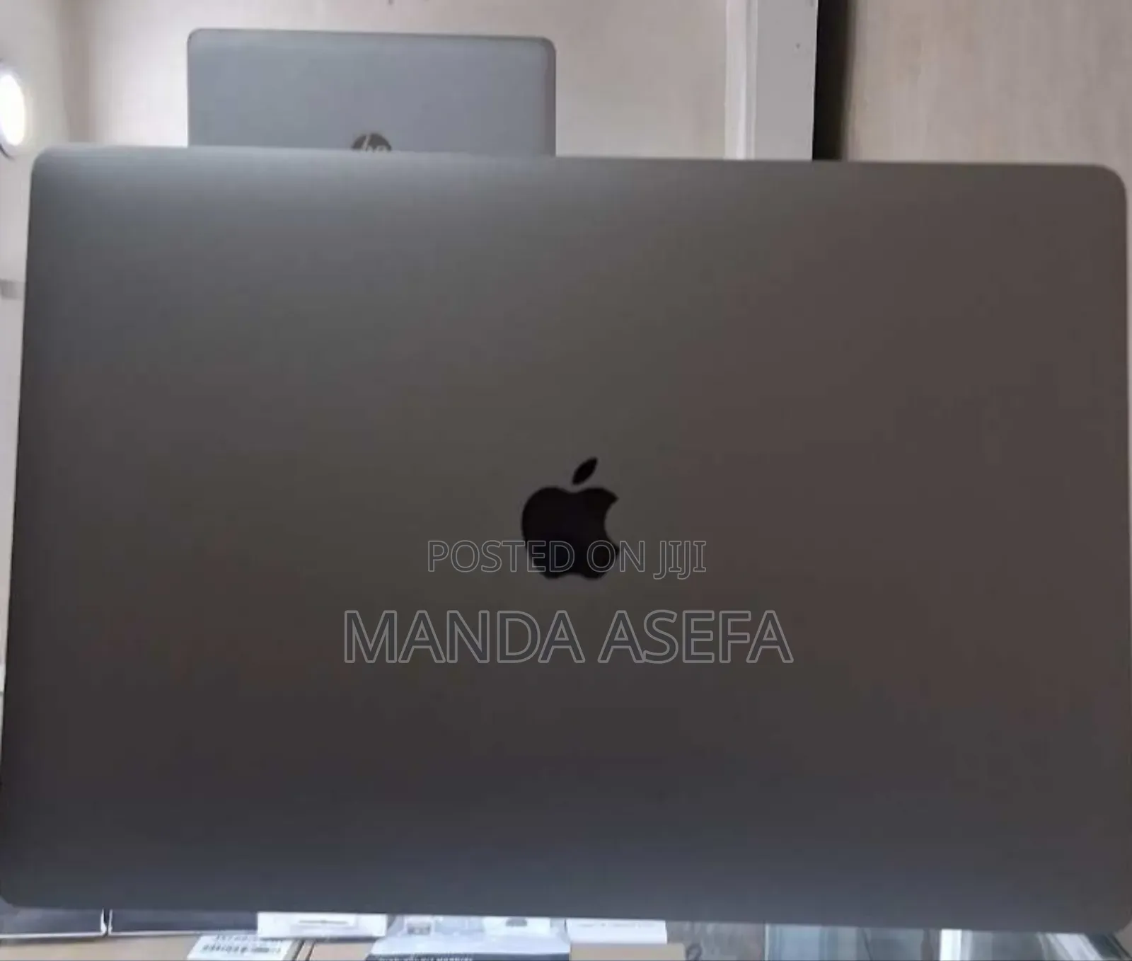 New Laptop Apple MacBook Pro 2019 32GB Intel Core I9 SSD 512GB