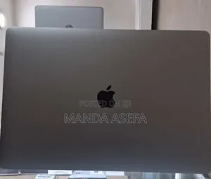 New Laptop Apple MacBook Pro 2019 32GB Intel Core I9 SSD 512GB