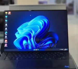 Photo - New Laptop HP 16GB Intel Core I7 SSD 512GB