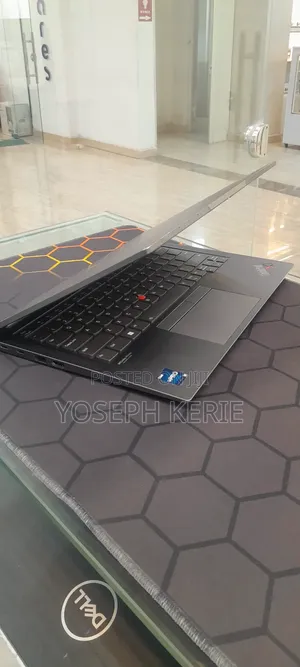 New Laptop Lenovo Thinkpad X1 Yoga 32GB Intel Core I7 SSD 512GB