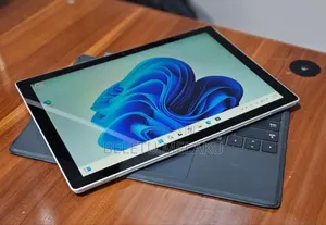 New Laptop Microsoft Surface Pro 7 8GB Intel Core I5 SSD 128GB