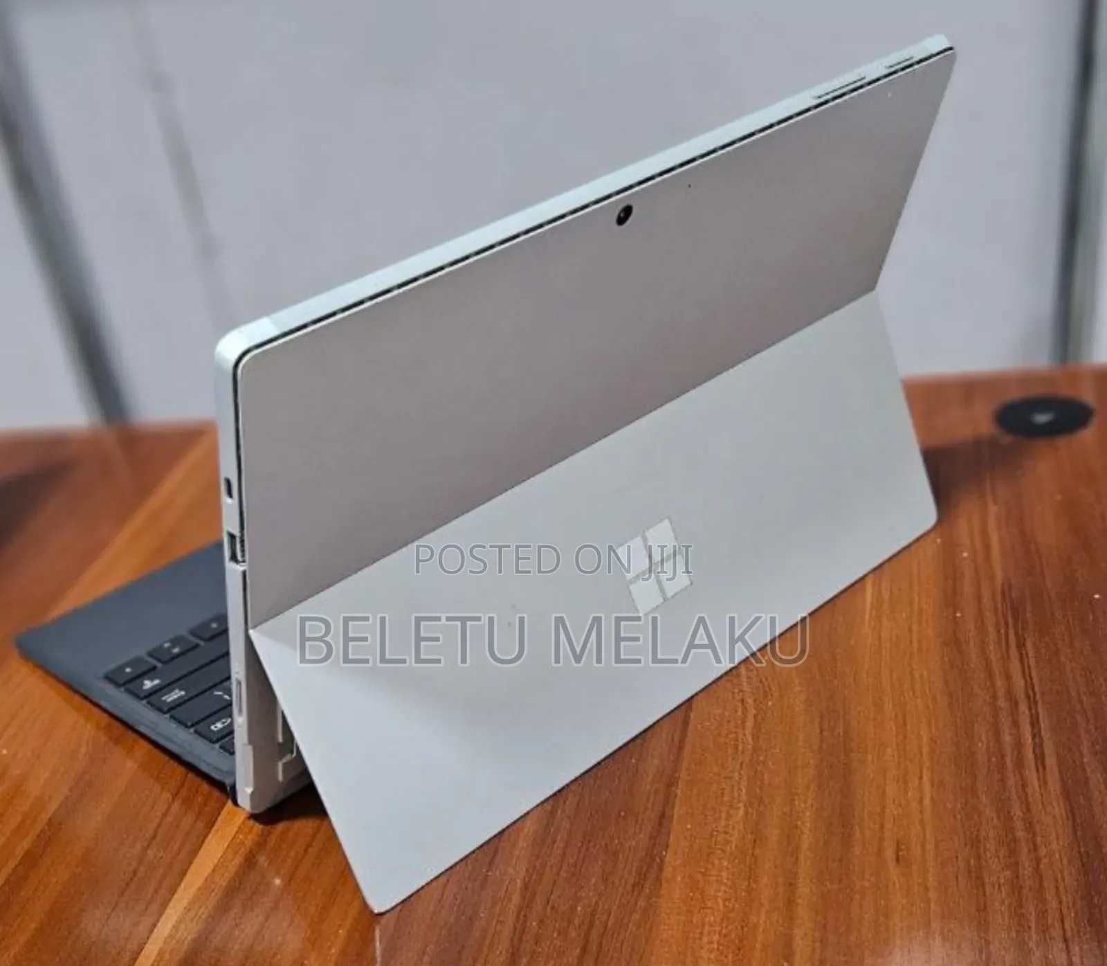 New Laptop Microsoft Surface Pro 7 8GB Intel Core I5 SSD 128GB