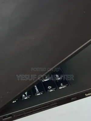 New Laptop Lenovo ThinkPad X270 8GB Intel Core I7 SSD 512GB