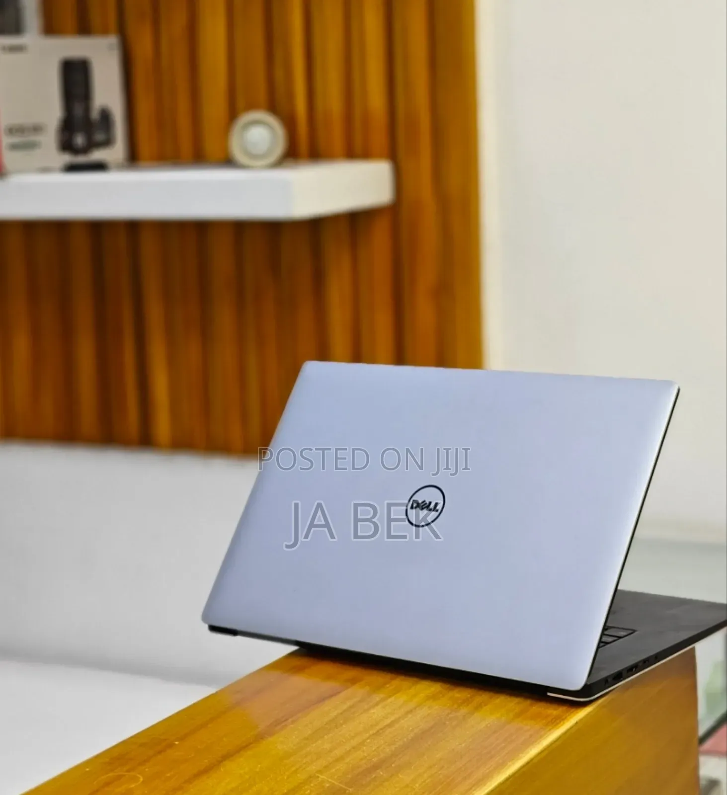 New Laptop Dell XPS 15 16GB Intel Core I7 SSD 256GB