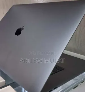 New Laptop Apple MacBook Pro 2019 32GB Intel Core I9 SSD 512GB