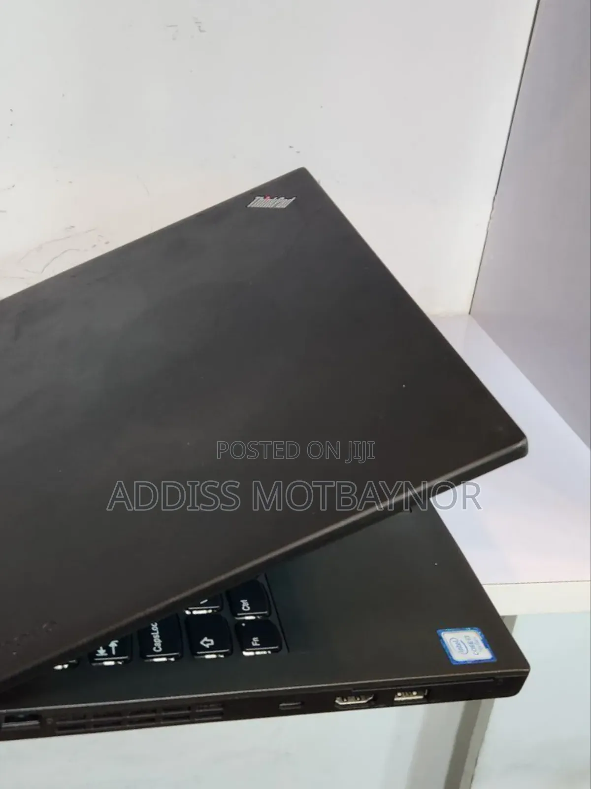 New Laptop Lenovo ThinkPad Yoga 8GB Intel Core I7 SSD 512GB