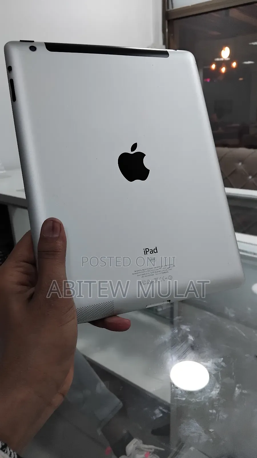 New Apple iPad 3 Wi-Fi + Cellular 32 GB Silver