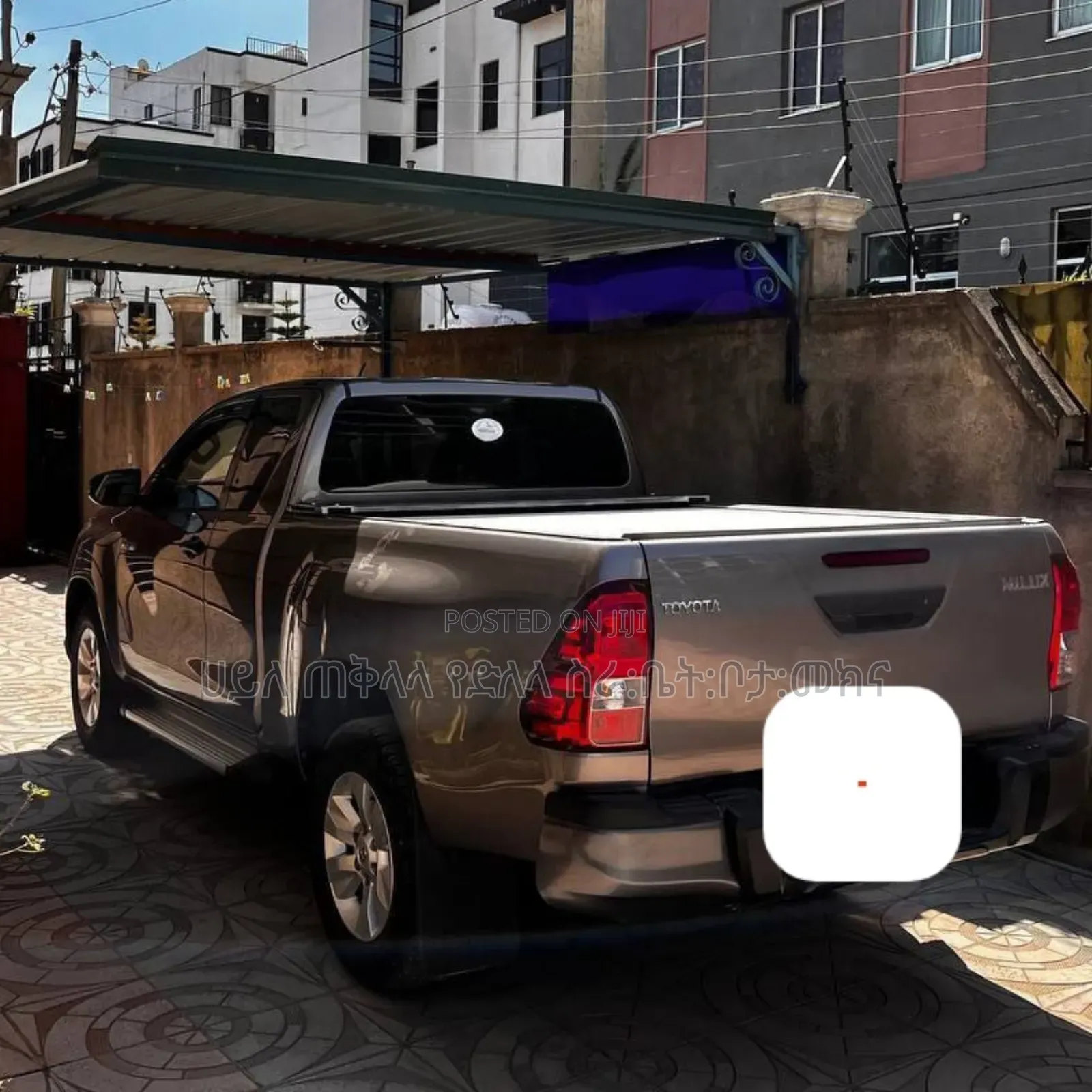 Toyota Hilux 2020 Gold