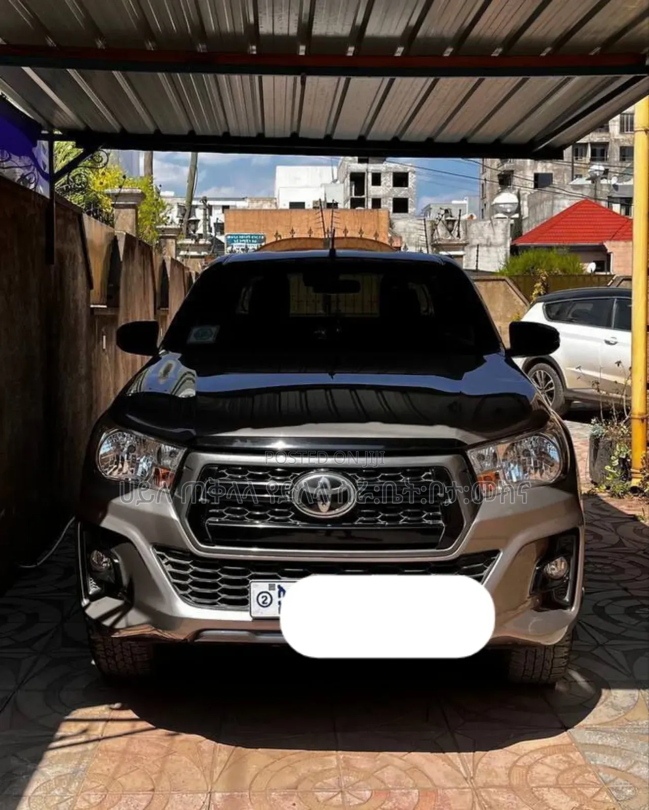 Toyota Hilux 2020 Gold