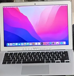 Photo - New Laptop Apple MacBook Air 2017 8GB Intel Core I7 SSD 512GB