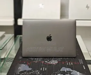 New Laptop Apple MacBook Pro 2016 16GB Intel Core I7 SSD 512GB