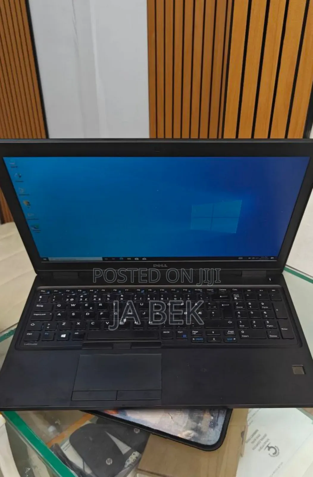 New Laptop Dell Latitude 5580 16GB Intel Core I5 SSD 256GB