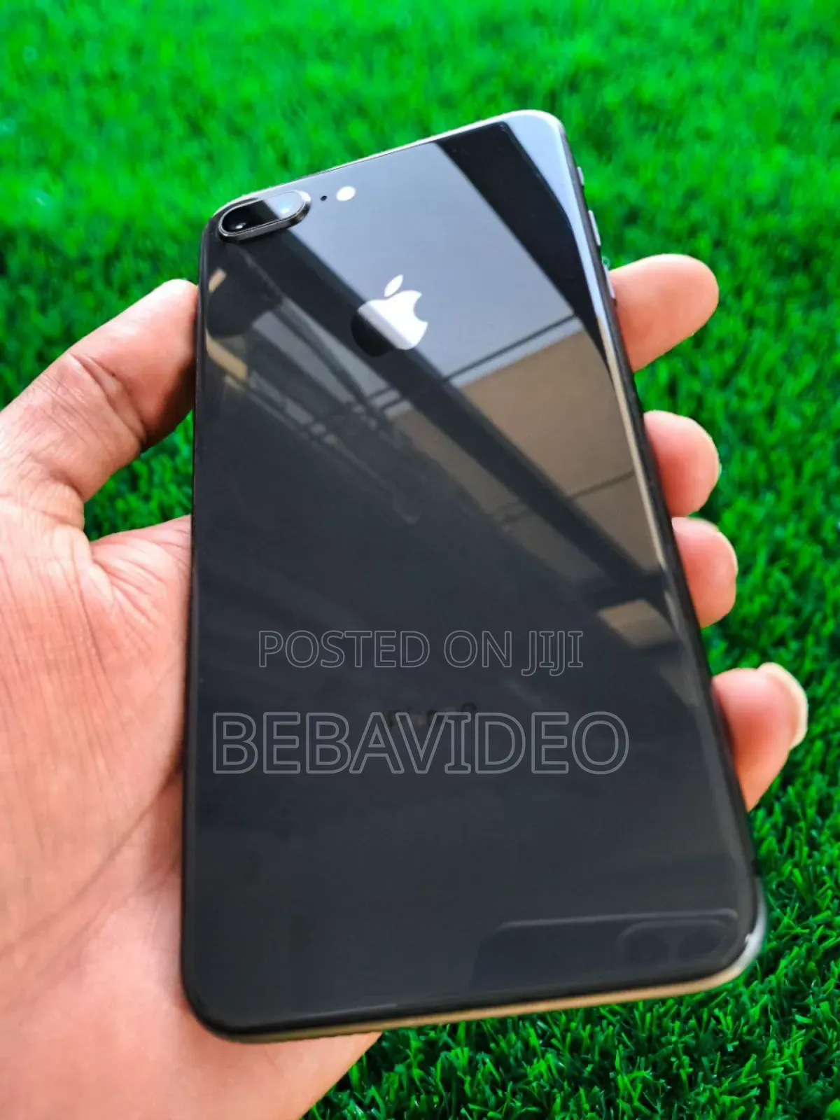 New Apple iPhone 8 Plus 64 GB Black