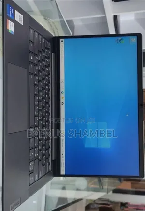 New Laptop Lenovo Ideapad 3 16GB Intel Core I7 SSD 512GB