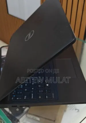 New Laptop Dell Latitude 5580 16GB Intel Core I5 SSD 256GB