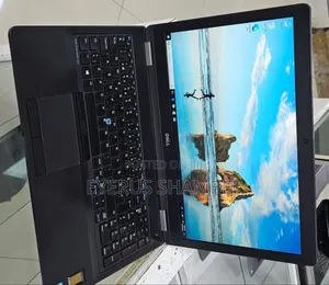 New Laptop Dell Precision 5540 16GB Intel Core I7 SSD 512GB