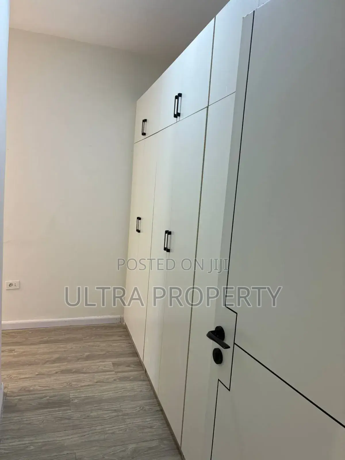 3bdrm Apartment in Bole for sale