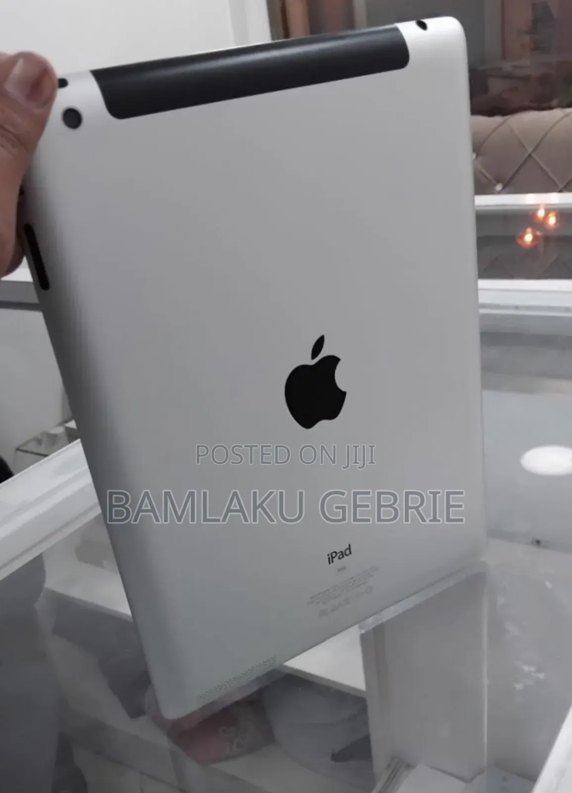 New Apple iPad 3 Wi-Fi + Cellular 32 GB Silver