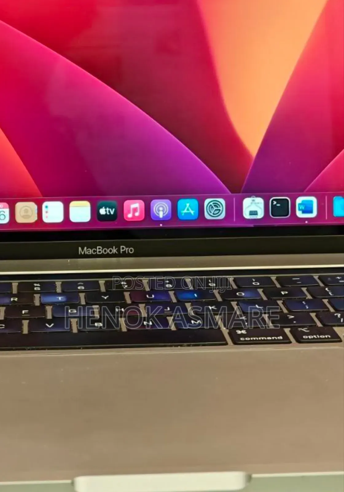 New Laptop Apple MacBook Pro 2019 16GB Intel Core I7 SSD 512GB