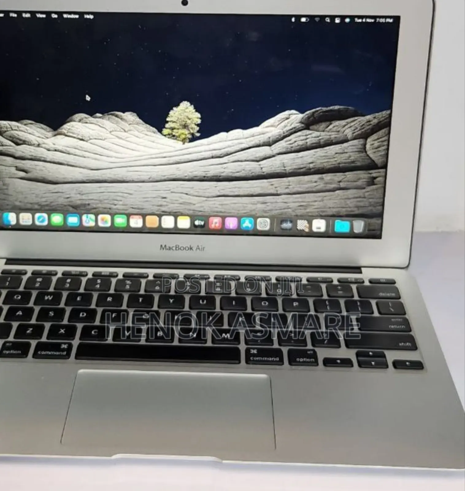 New Laptop Apple MacBook Air 4GB Intel Core I5 SSD 128GB
