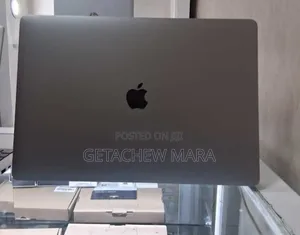 New Laptop Apple MacBook Pro 2019 32GB Intel Core I9 SSD 512GB