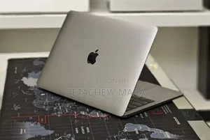 New Laptop Apple MacBook 2016 16GB Intel Core I7 SSD 512GB