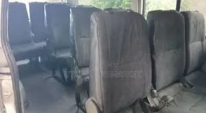 Toyota HiAce 2007 Silver