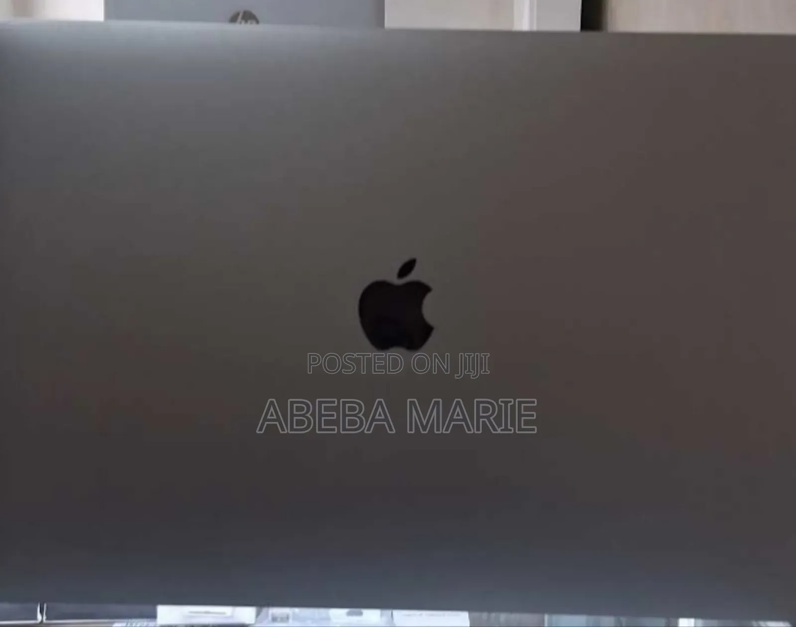 New Laptop Apple MacBook Pro 2019 16GB Intel Core I7 SSD 512GB