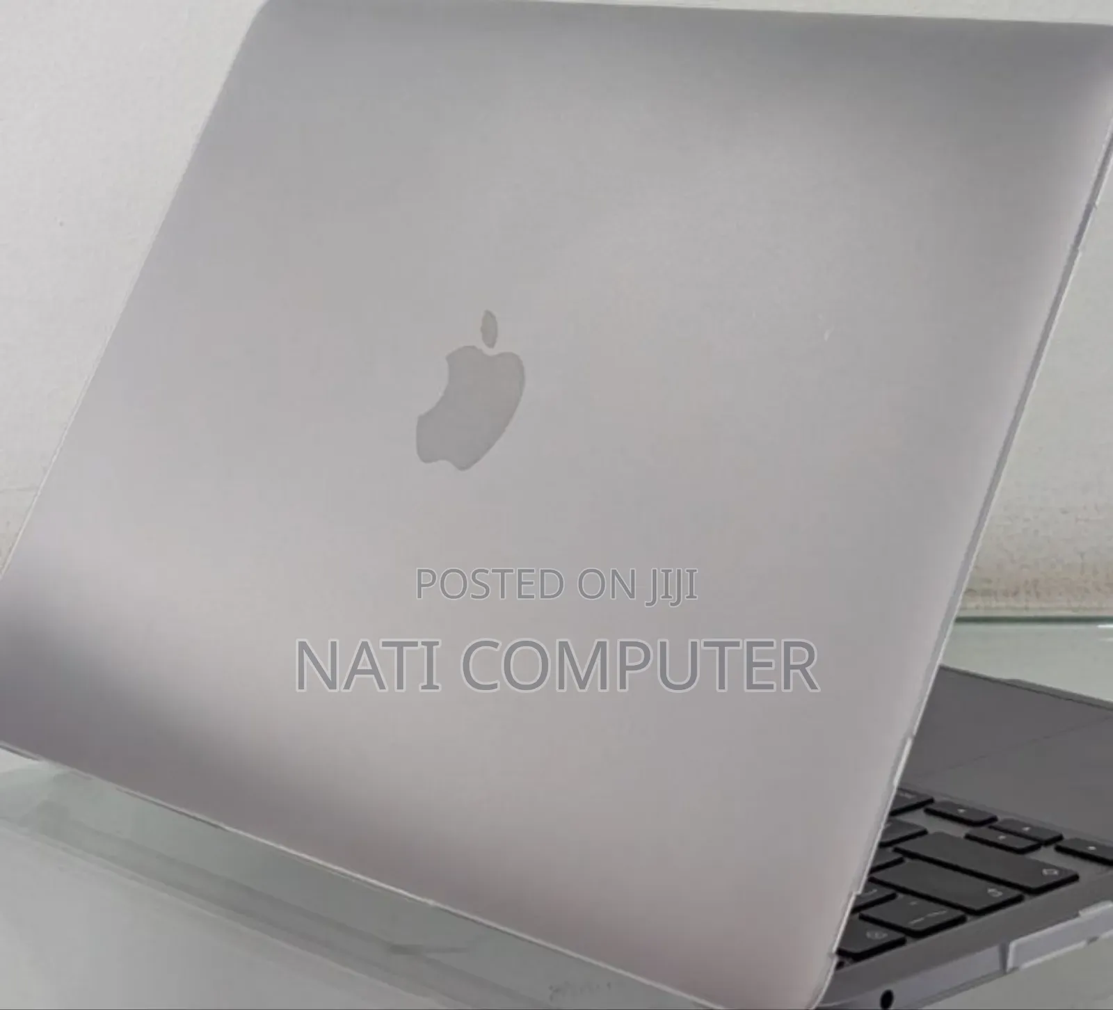 New Laptop Apple MacBook Air 2022 M2 8GB Intel Core I7 SSD 256GB