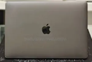 New Laptop Apple MacBook Pro 2016 16GB Intel Core I7 SSD 512GB