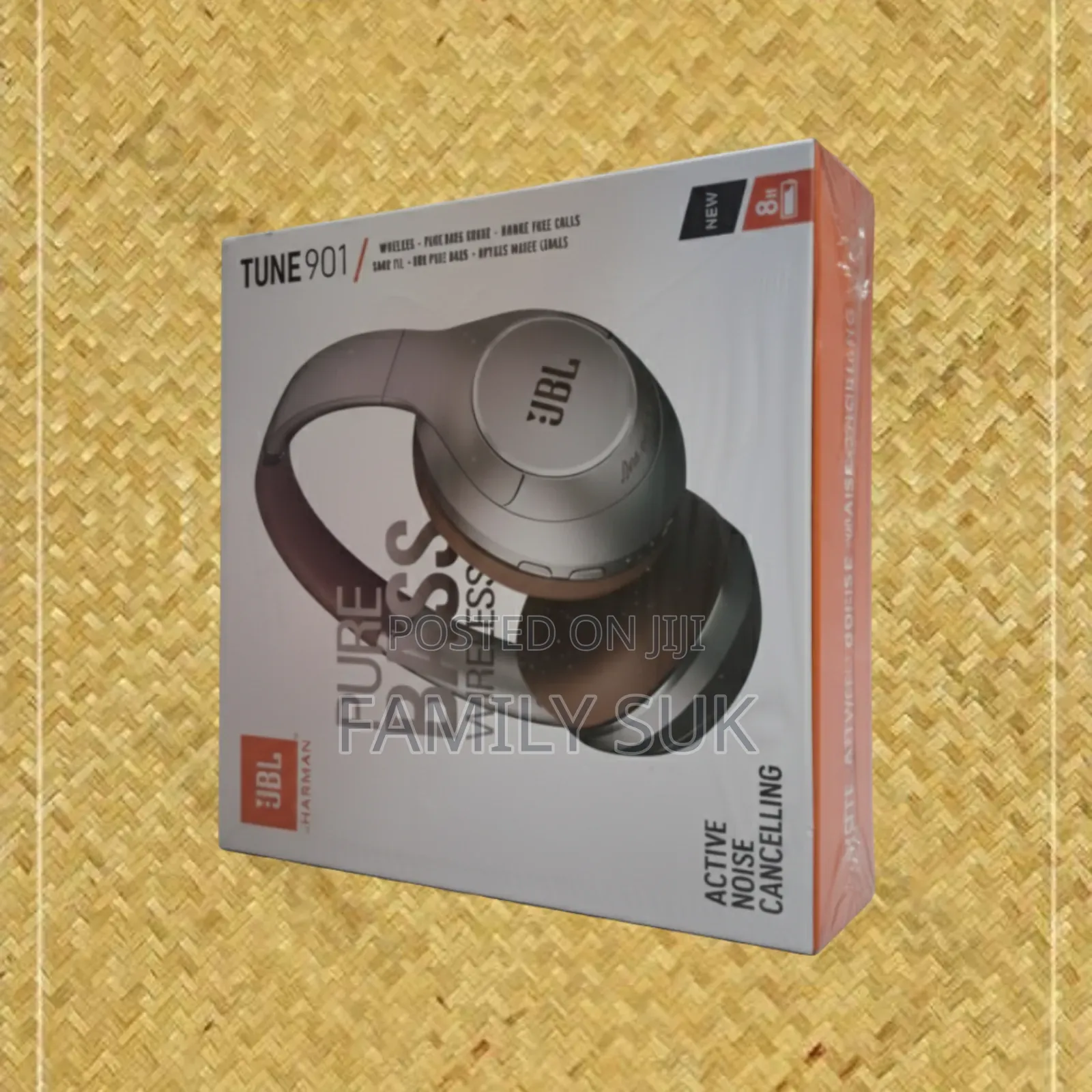 JBL Tune 901: Enjoy Powerful Bass Response.