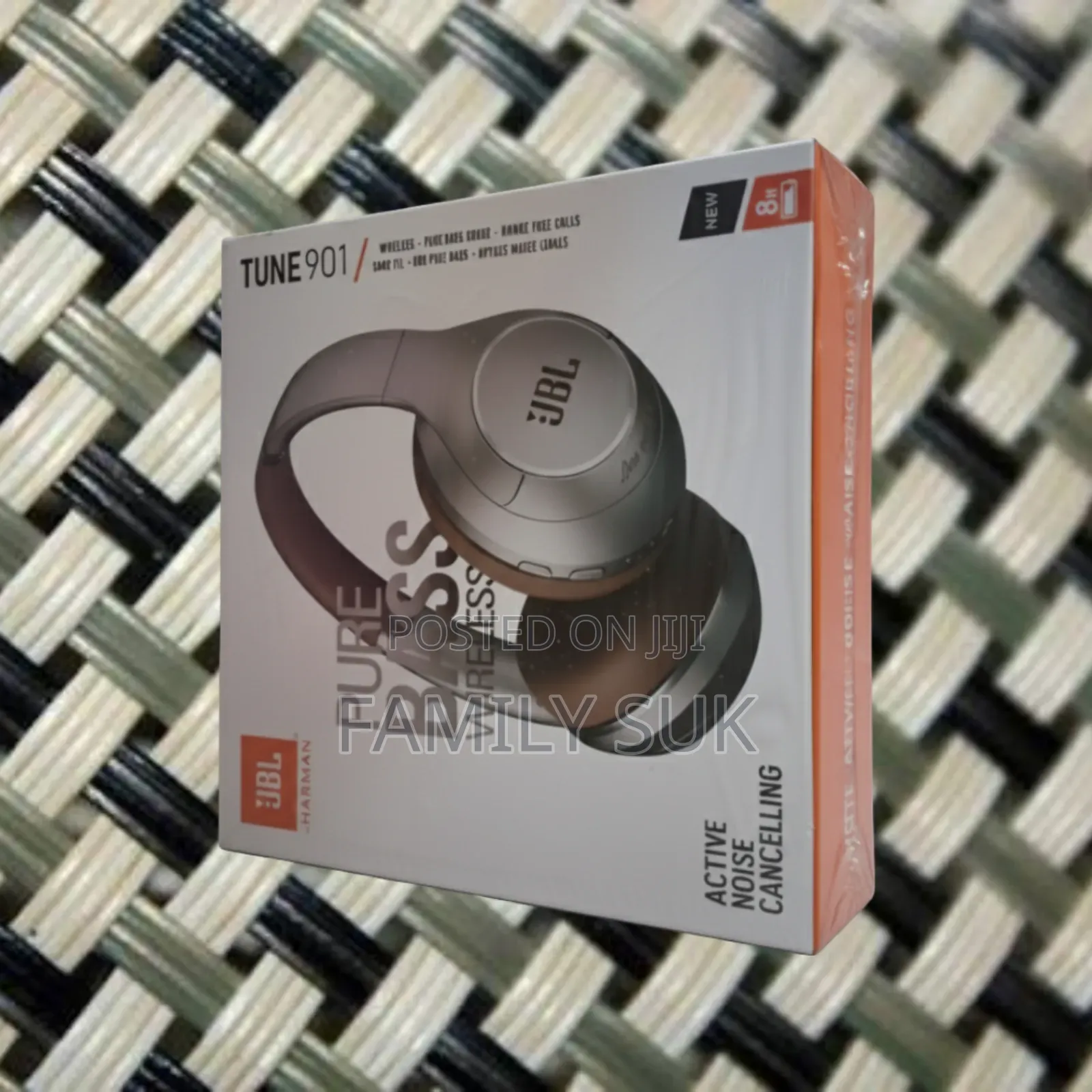 JBL Tune 901: Exceptional Value, Premium Sound.