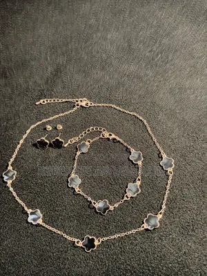 Photo - Women's Jewelry