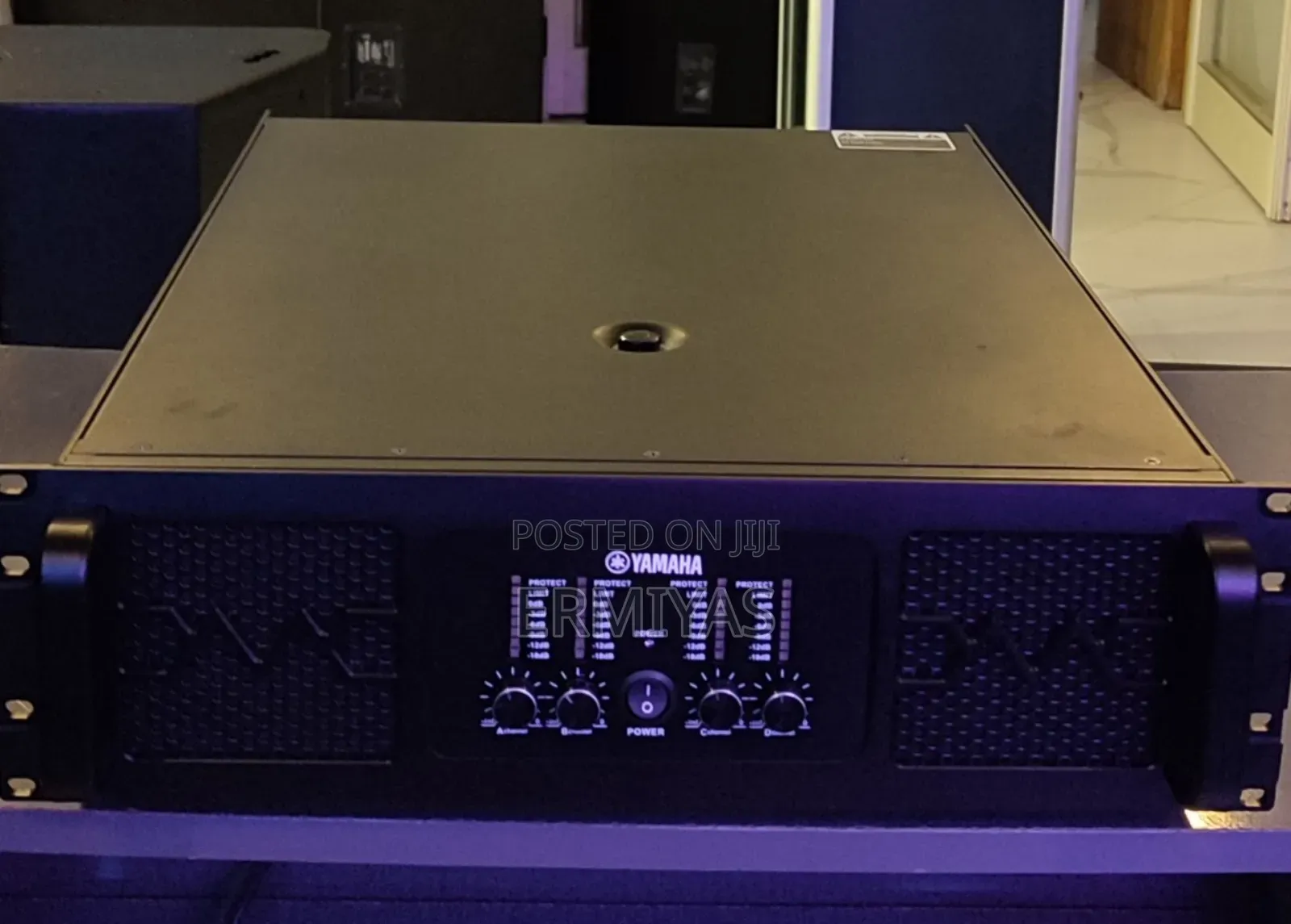 Yamaha 4000 Watt Power High Original Amplifier