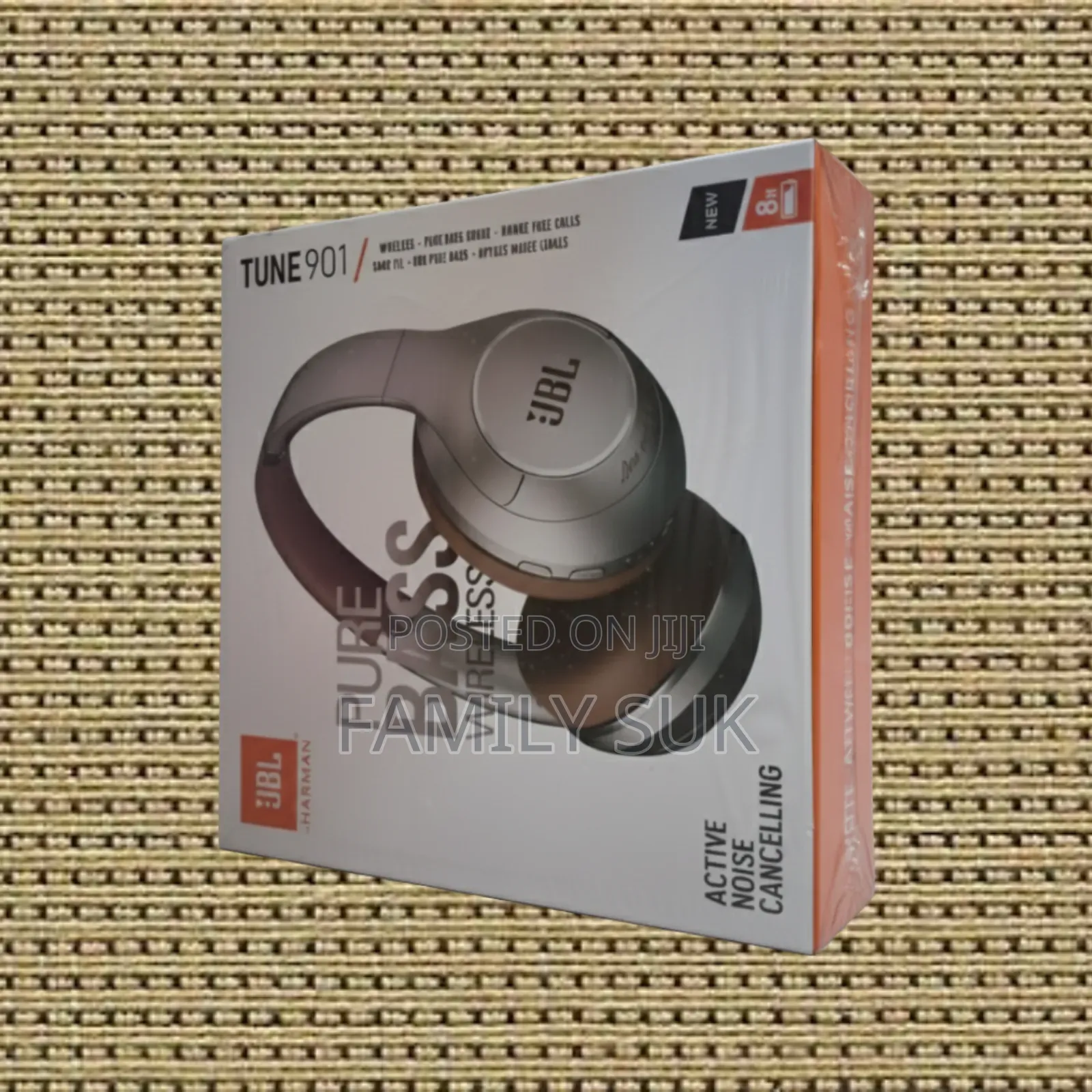 JBL Tune 901: The Must-Have Headset for Students.