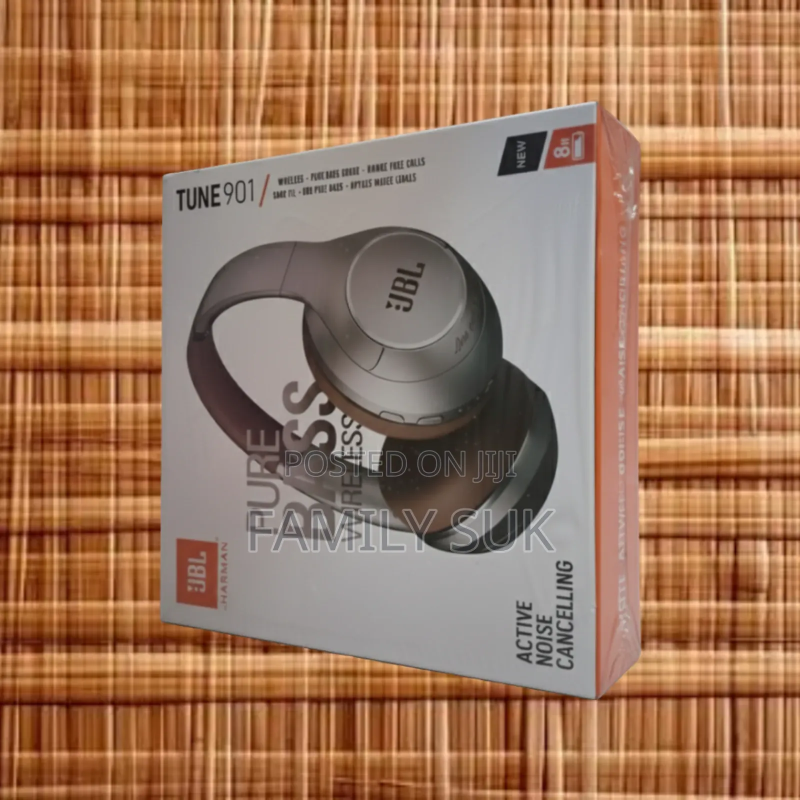 JBL Tune 901: Hear the Difference, Feel the Music.