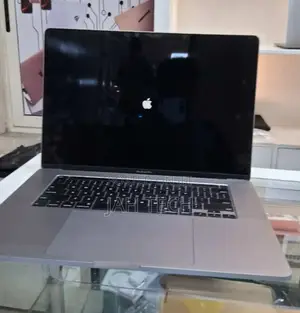 New Laptop Apple MacBook Pro 2019 32GB Intel Core I7 SSD 1T