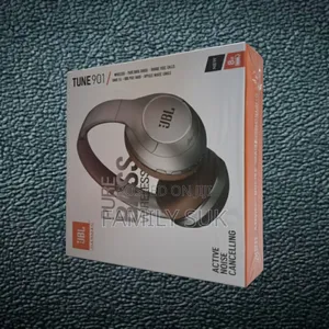 Photo - JBL Tune 901: Built for Comfort, Designed for Bass.