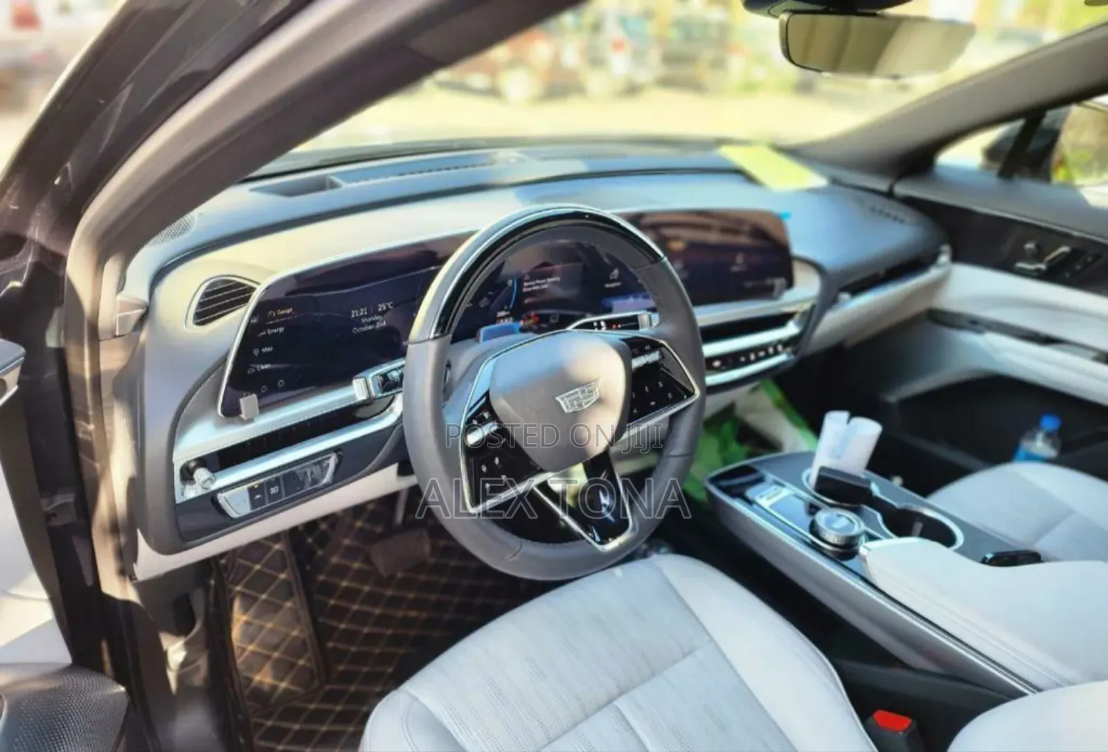 Cadillac Lyriq 2023 Gray